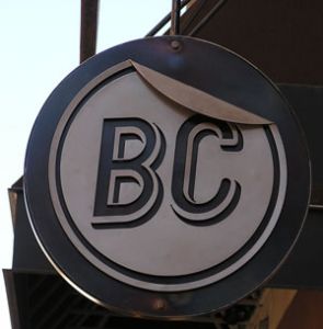 Round Sign-BC Hood River